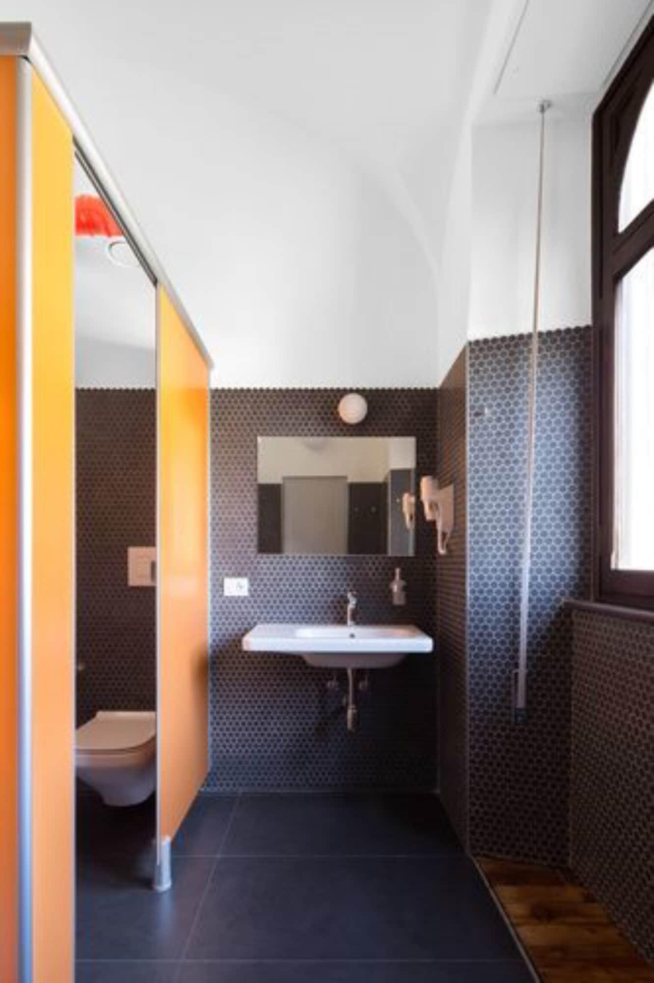 Babila Hostel Milan Exterior photo