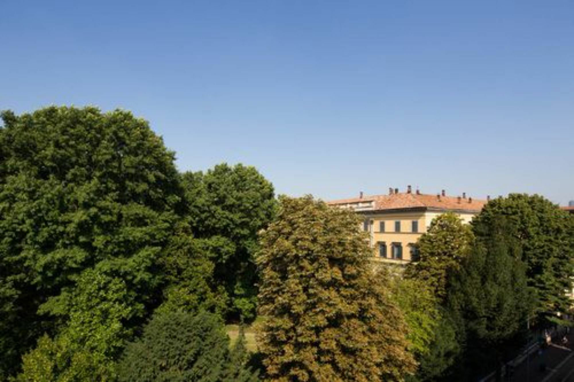 Babila Hostel Milan Exterior photo